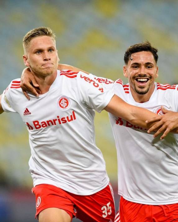 Com gol de Alexandre Alemão, Colorado conquistou sua segunda vitória na competição nacional