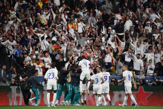 Partida foi disputada neste sábado, no Stade de France, em Saint-Denis