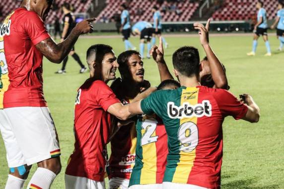 Tricolor ganhou apenas duas vezes em 16 jogos como visitante na competição