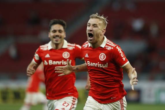 Pedro Henrique e Mauricio marcaram na vitória colorada no Beira-Rio