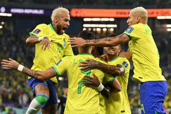 Brasil contou com gols de Vinicius Jr, Neymar, Richarlison e Paquetá para fazer 4 a 1