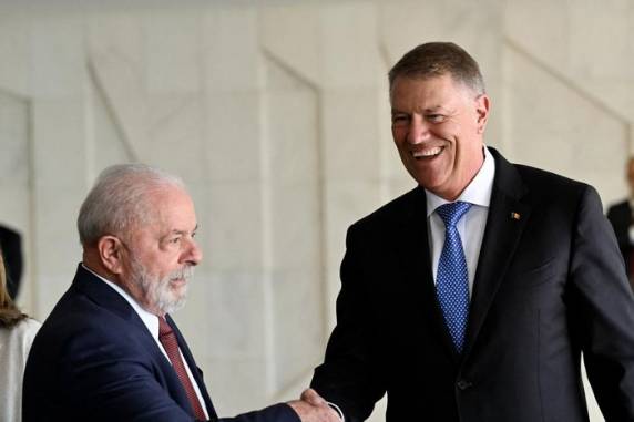 A declaração foi dada pelo líder brasileiro durante almoço com o presidente da Romênia, Klaus Iohannis, país vizinho dos ucranianos e que sofre diretamente as consequências da guerra