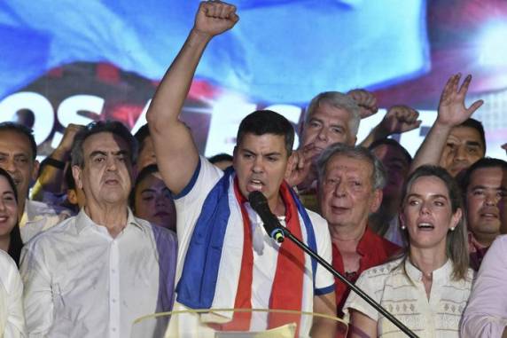 Economista de 44 anos manteve a hegemonia do Partido Colorado nas eleições locais