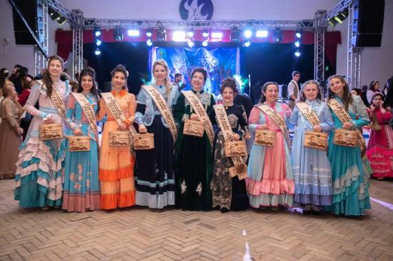 Além da categoria Adulta, filiados ao Movimento Tradicionalista Gaúcho (MTG) escolheram também representantes Mirim e Juvenil