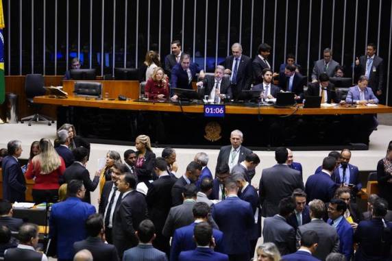 Projeto foi aprovado com ampla maioria na Câmara; entre os representantes do RS, foram 15 votos a favor e 14 contra