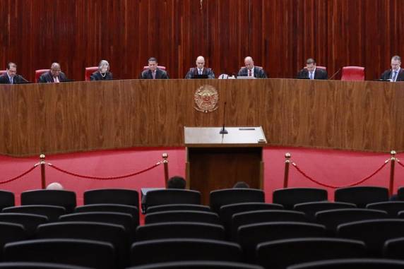 Com a publicação, defesa do ex-presidente poderá entrar com recurso