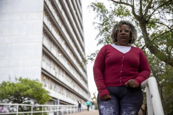 Entre os inativos e pensionistas, um terço das matrículas tem parte dos vencimentos comprometidos; situação se agravou com o congelamento dos salários