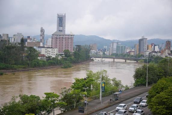 Pelo menos 17 municípios haviam decretado situação de emergência até a manhã desta sexta-feira (6)