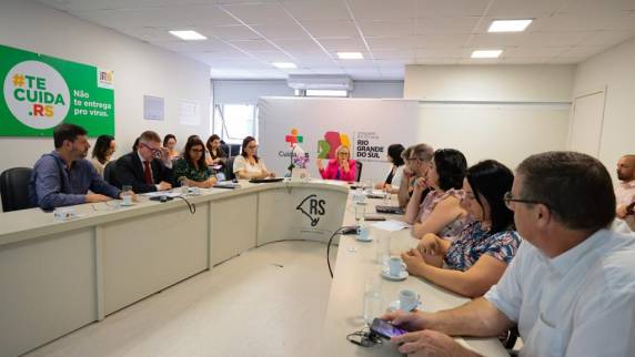 Na oportunidade, Vanderli representou a Federação das Santas Casas e os Hospitais Filantrópicos do RS.