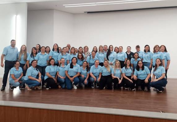 Evento reuniu colaboradores da instituição e profissionais da rede municipal de educação de Três de Maio e São José do Inhacorá