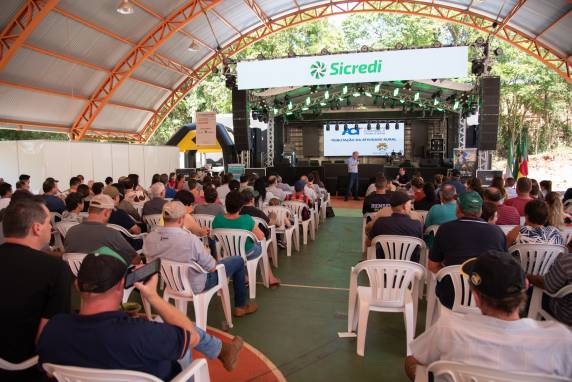 A Sicredi Noroeste RS/MG mais uma vez foi parceira da FEICA e foi patrocinadora da Feira Industrial, Comercial, Cultural e Agropecuária de Boa Vista do Buricá.