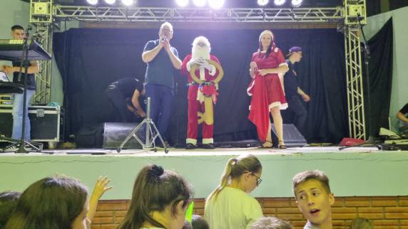 Teve início as festividades Natalinas em São José do Inhacorá