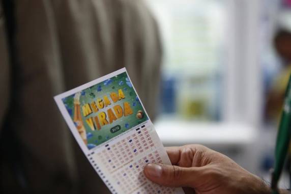 Prêmio deste ano, de mais de R$570 milhões, é o maior desde o começo do concurso