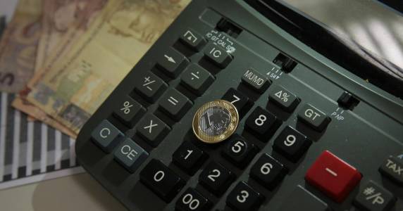 Cenário do próximo ano é marcado por questionamentos sobre o cumprimento do arcabouço e expectativas sobre retomada do ambiente para investimentos no país