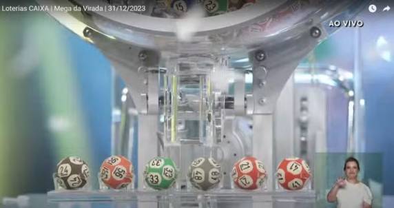 Foram sorteadas as dezenas 21 - 24 - 33 - 41 - 48 - 56. Concurso especial pagou o maior valor da história: R$ 589 milhões.