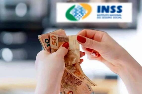 Índice de 3,71% segue o INPC; teto sobe para R$ 7.786