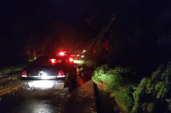 Agentes de Ijuí e Soledade atendem ocorrências causadas pelos fortes ventos