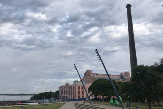 Previsão de chuva está presente em todas as regiões do Estado; há possibilidade de ocorrer temporais isolados no Norte e na Serra