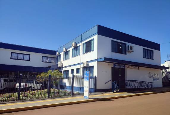 Associados contribuintes, pais de alunos e comunidade são convidados a participar da assembleia