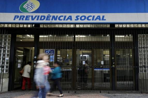 Governo federal atribui alta à inclusão dos pedidos de benefício por incapacidade no dado; apesar do avanço no grupo sem resposta, tempo médio de concessão recuou no RS ao longo do ano