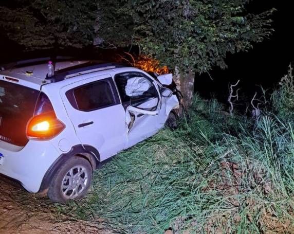 Uma idosa que estava na carona não resistiu e morreu no local