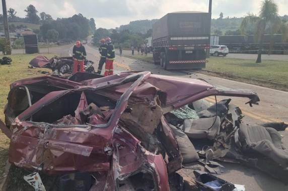 Acidente foi registrado no km 85, na localidade de Santo Antônio de Castro