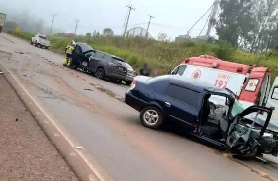 O Samu e o Corpo de Bombeiros atenderam a ocorrência.