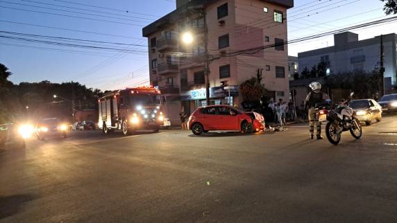 O acidente aconteceu no início da noite desta quarta-feira