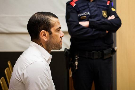 No dia de 20 de março, a Justiça aceitou o pedido da defesa para que aguarde em liberdade o julgamento dos recursos