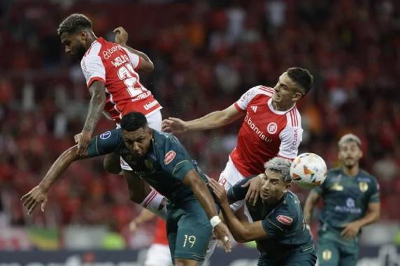 Colorado chegou a dois pontos, mas pode cair para o terceiro lugar no complemento da rodada