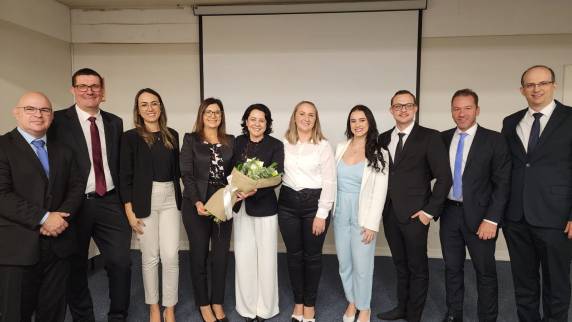 Em sua fala de posse, Vanderli destacou a importância da representividade da Federação e da continuidade de um trabalho pautado na unidade entre os hospitais associados, sempre em busca do fortalecimento da entidade.