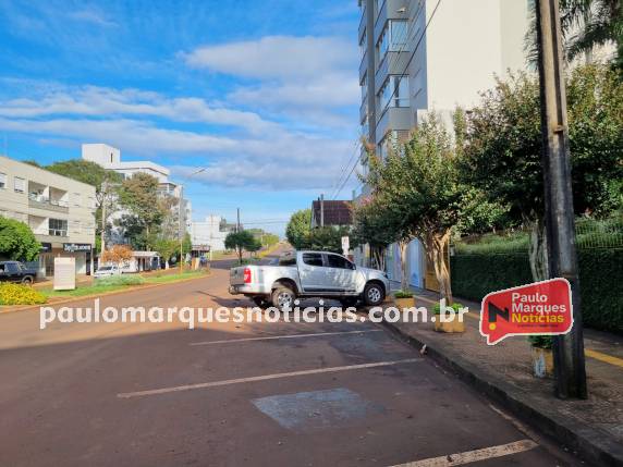 O fato ocorreu na madrugada deste domingo