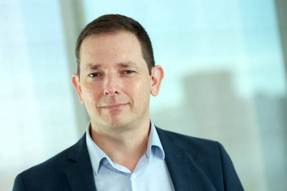 Mais de 49 mil pessoas de 33 países avaliaram os bancos com base em vários critérios relacionados a experiência