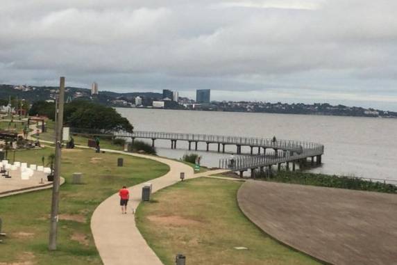 A chuva faz com que os gaúchos sintam menos a elevação na temperatura que atinge outros Estados