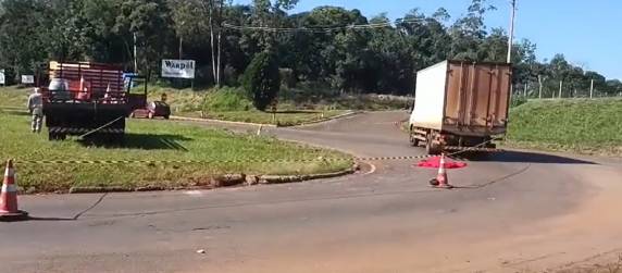 O acidente ocorreu no trevo de acesso a cidade