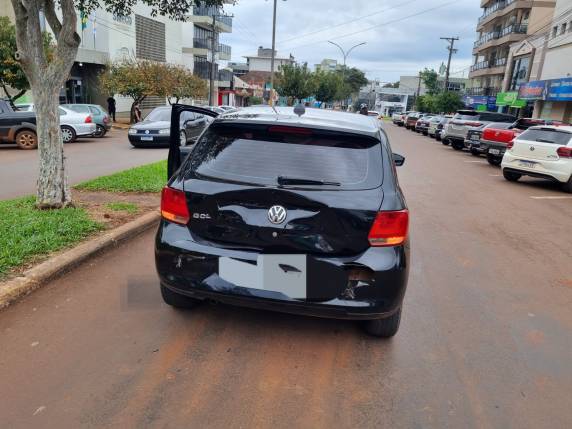 Colisão traseira ocorreu na Av. Uruguai em frente ao Restaurante Eba Eba