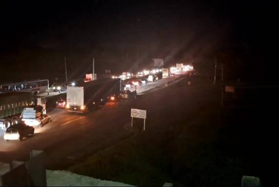 Segundo o Comando Rodoviário, o trajeto indicado permite economia de um quilômetro