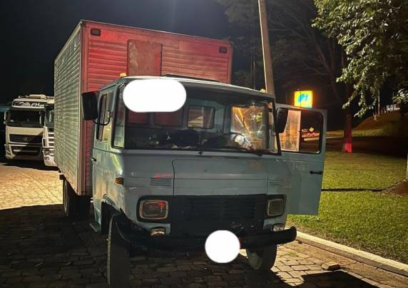 No veículo de passeio estava um casal de idosos, ele com 66 anos e ela com 61 anos de idade, que foram encaminhados pelo Corpo de Bombeiros Militar ao Hospital de Caridade de Três Passos.