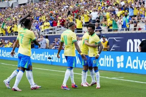 Seleção ficou no 1 a 1 com os norte-americanos; o gol brasileiro foi marcado por Rodrygo