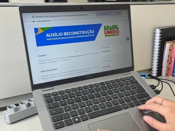 Entre os 497 municípios gaúchos, 444 têm a situação de calamidade reconhecida pela União, o que permite a concessão do benefício de R$ 5,1 mil. Solicitação poderá ser enviada até 12 de julho