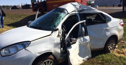 O acidente aconteceu no trevo do Complexo Cultural Jayme Caetano Braum