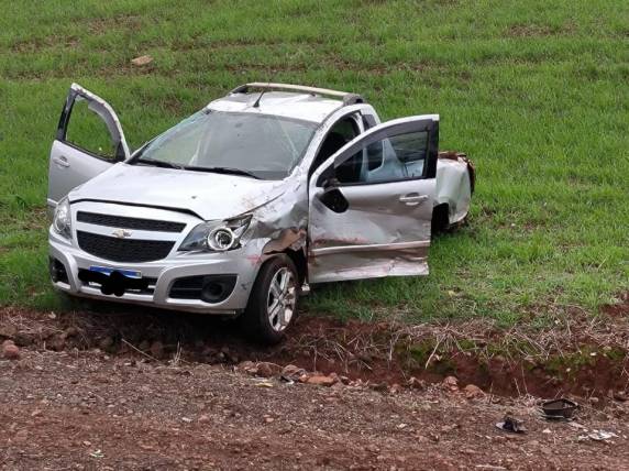 Veículos foram envolvidos no acidente próximo ao acesso para Esquina Tucunduva