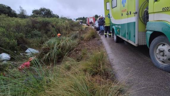 Veículo saiu da pista e tombou no começo da manhã desta quinta-feira, no entroncamento da RS-471 com a BR-392, de acordo com a concessionária Ecosul