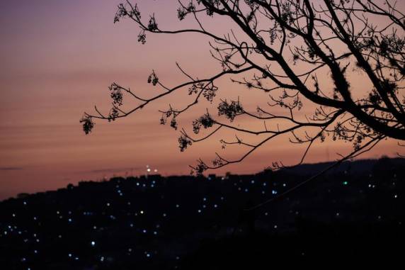 O enfraquecimento do bloqueio atmosférico favorece queda gradativa da temperatura