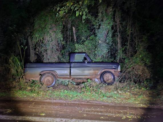 O veículo foi parar na entrda de um mato no trajeto entre Ijuí e Cruz Alta