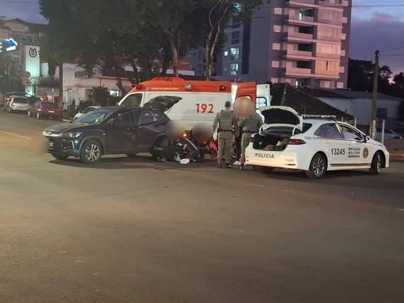 O acidente ocorreu no início da noite desta terça-feira