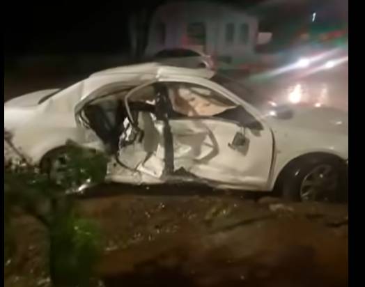 Chovia forte no momento sinistro.