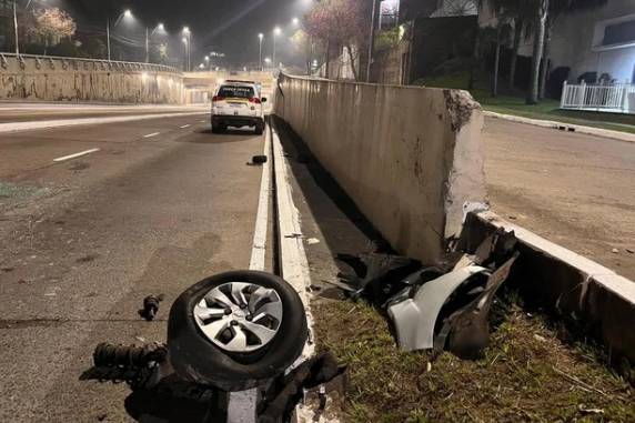 Homem, que tem 38 anos e trabalha como motorista de aplicativo, foi encaminhado para atendimento hospitalar