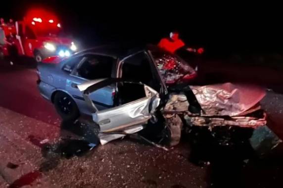 Segundo a Polícia Rodoviária Federal, caso envolveu um Ford Fiesta e um Vectra GLS