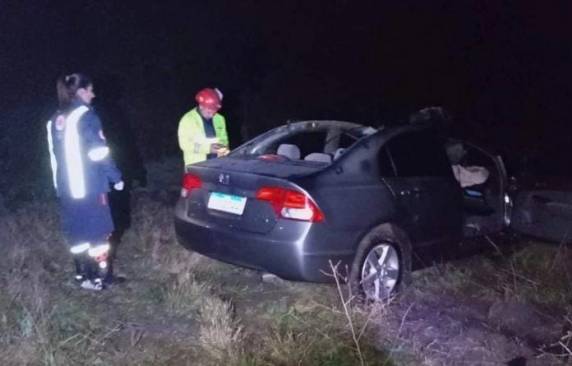 O veículo de Júlio de Castilhos, com dois ocupantes, colidiu frontalmente com uma vaca que transitava pelo lado direito da pista no sentido Tupanciretã/BR-158